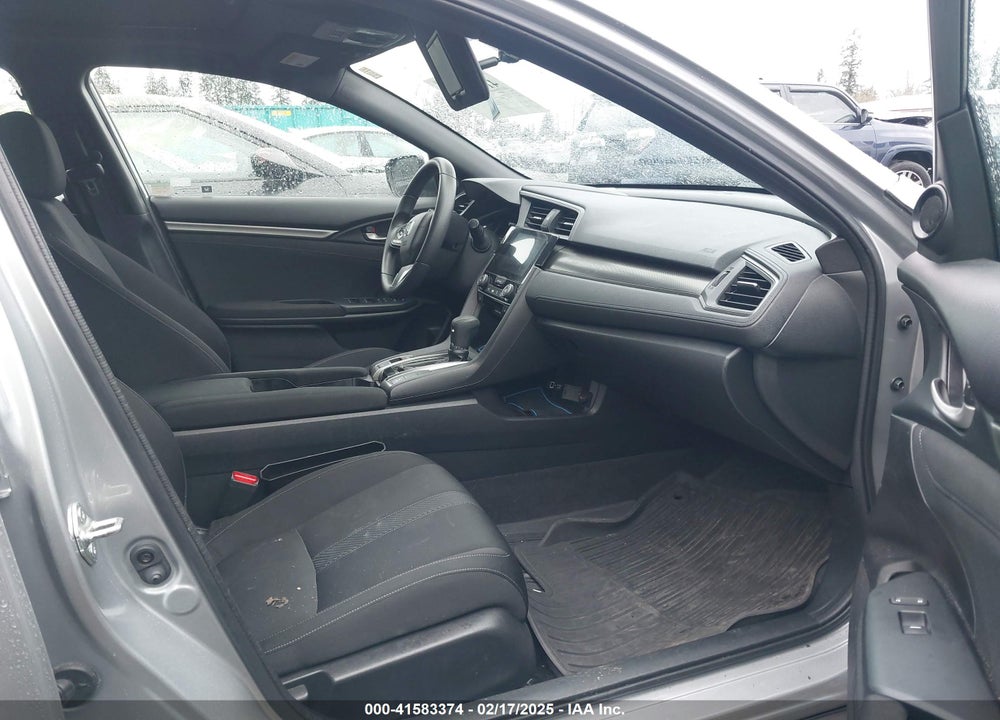 2018 HONDA CIVIC VIN: SHHFK7H51JU400681