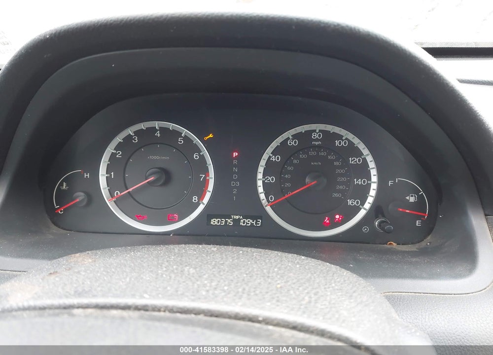 2009 HONDA ACCORD 2.4 LX VIN: 1HGCP263X9A077084