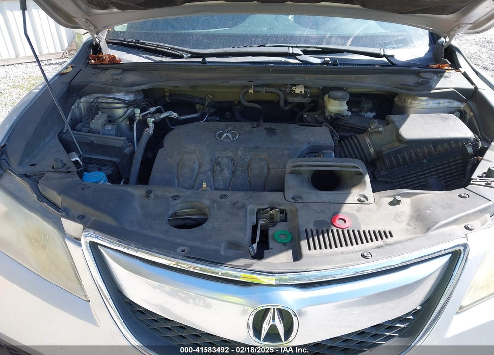 2014 ACURA RDX VIN: 5J8TB3H39EL008323