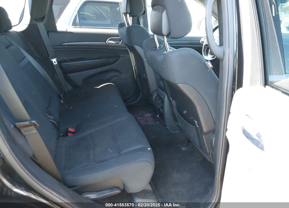 2016 JEEP GRAND CHEROKEE LAREDO VIN: 1C4RJFAG0GC413483