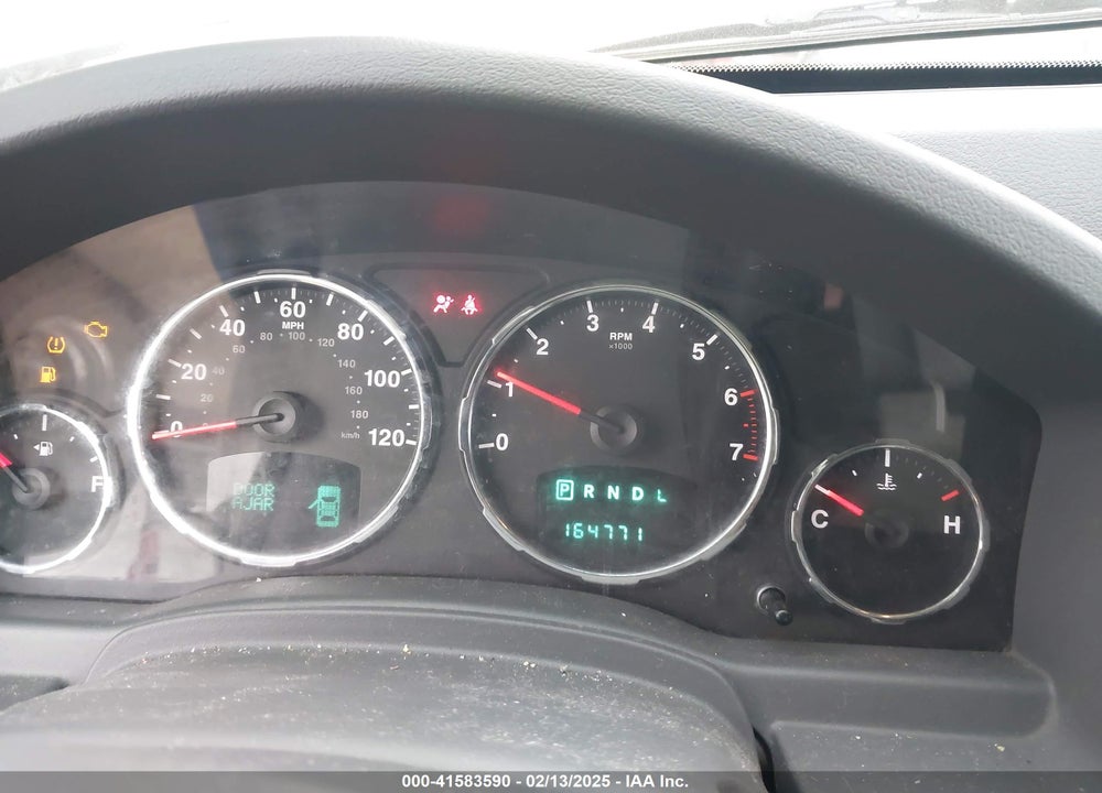 2008 JEEP LIBERTY LIMITED EDITION VIN: 1J8GP58K48W235483