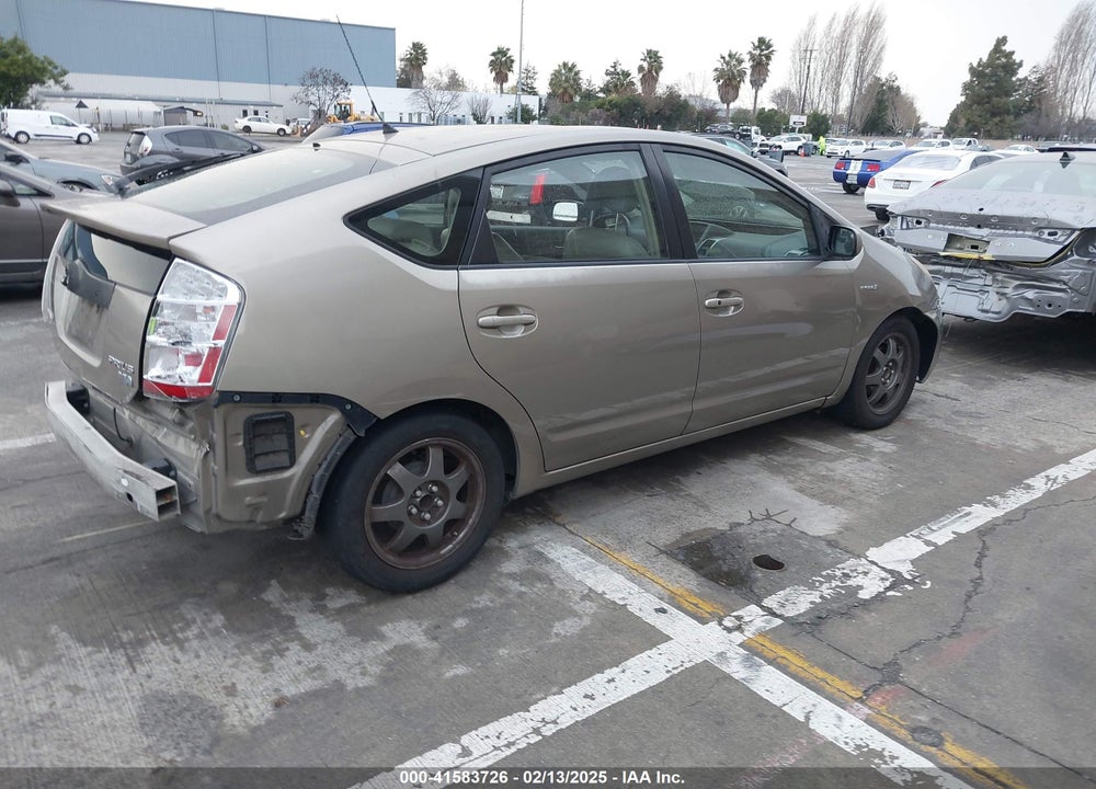 2007 TOYOTA PRIUS TOURING VIN: JTDKB20U377571016