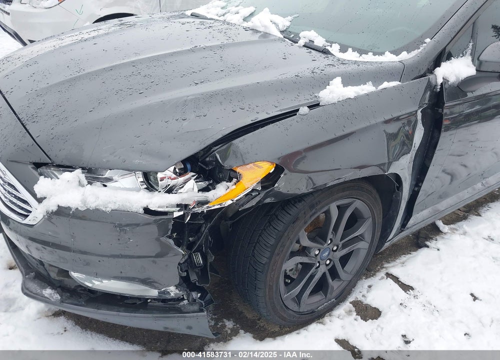 2018 FORD FUSION VIN: 3FA6P0HD8JR205165
