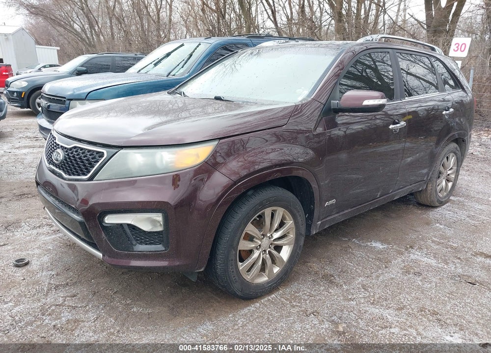 2011 KIA SORENTO SX V6 VIN: 5XYKWDA21BG110406