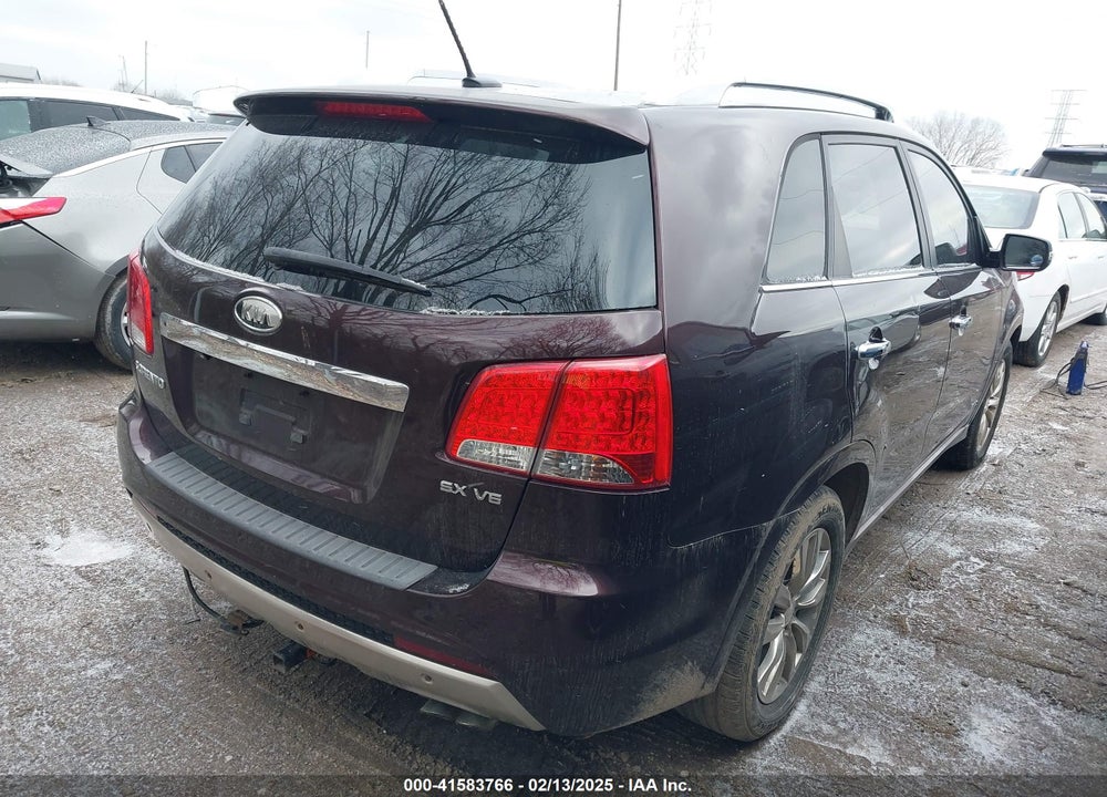 2011 KIA SORENTO SX V6 VIN: 5XYKWDA21BG110406