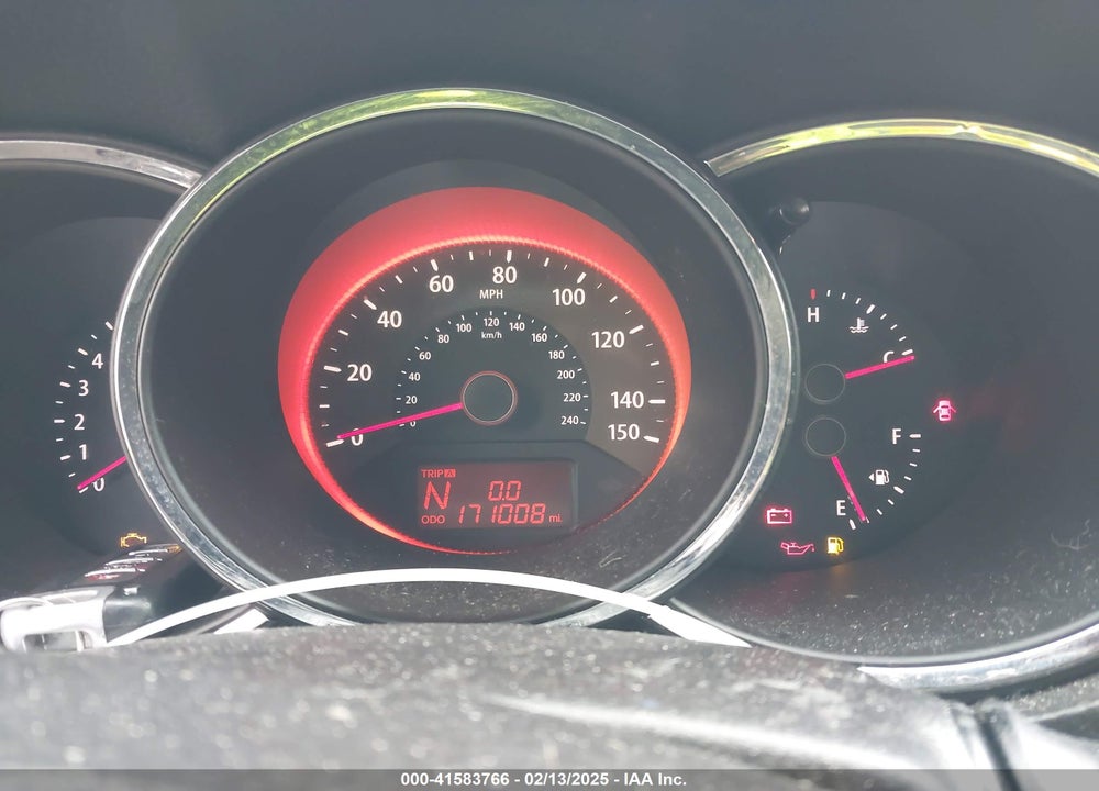 2011 KIA SORENTO SX V6 VIN: 5XYKWDA21BG110406