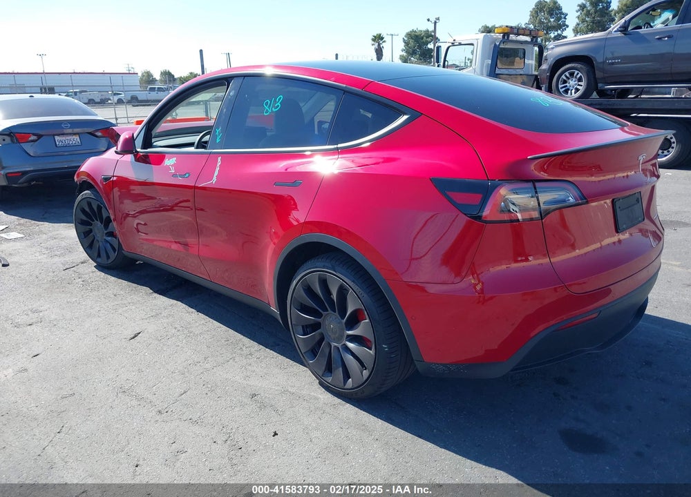 2021 TESLA MODEL Y VIN: 5YJYGDEF4MF092062
