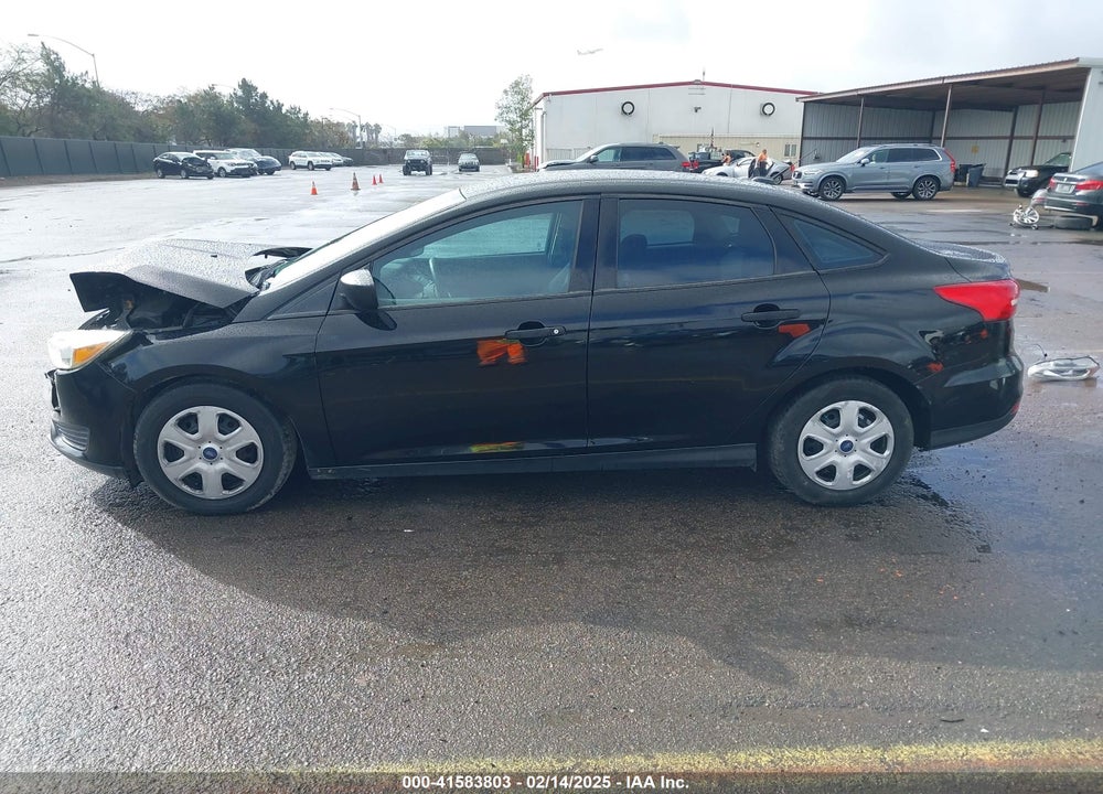 2017 FORD FOCUS VIN: 1FADP3E25HL230478