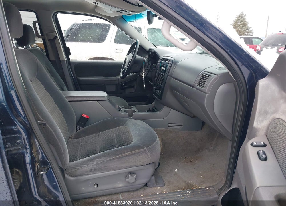2002 FORD EXPLORER XLT VIN: 1FMZU73E72UC53402