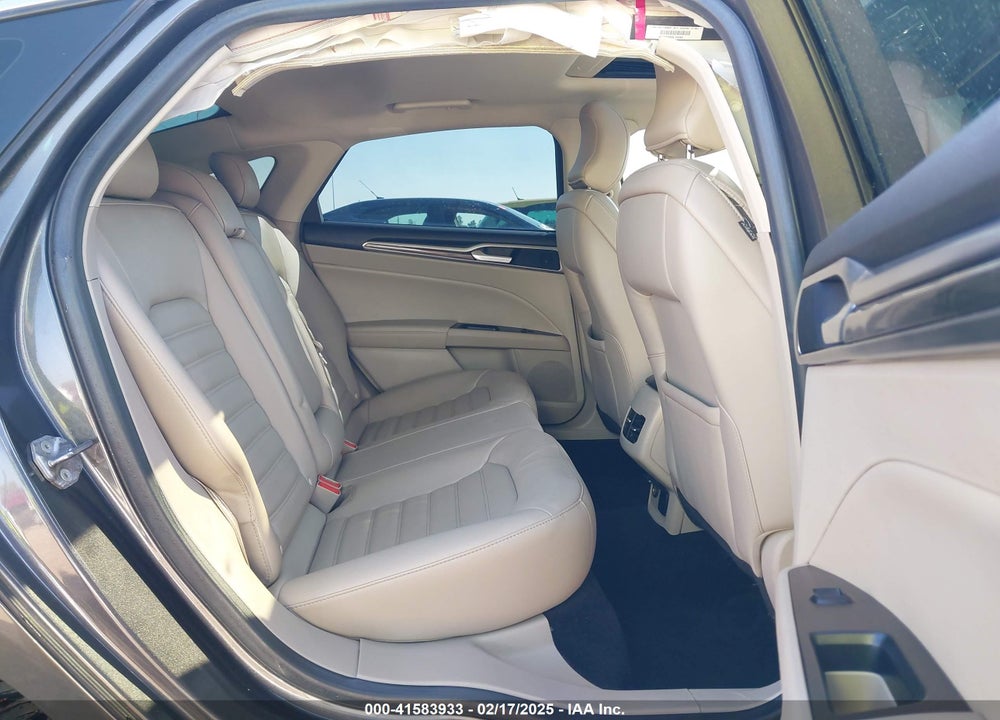2017 FORD FUSION VIN: 3FA6P0HDXHR372850