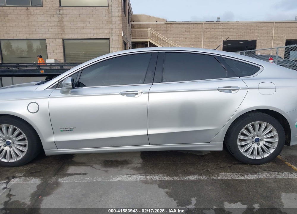 2014 FORD FUSION ENERGI VIN: 3FA6P0PU3ER227663