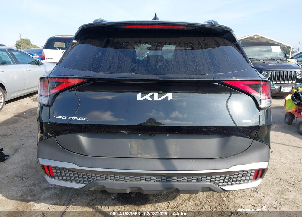 2023 KIA SPORTAGE PLUG-IN HYBRID X-LINE VIN: KNDPYDAH9P7027170