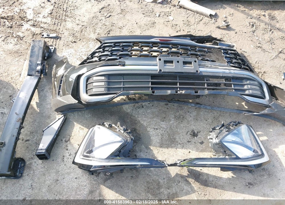2023 KIA SPORTAGE PLUG-IN HYBRID X-LINE VIN: KNDPYDAH9P7027170