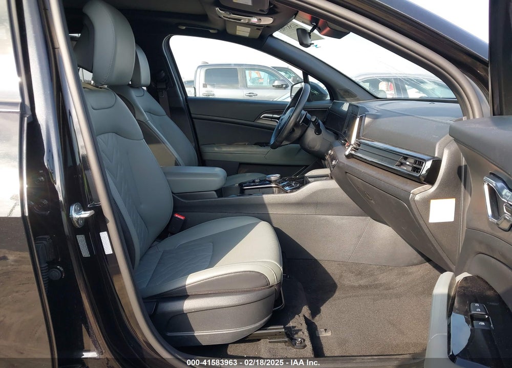 2023 KIA SPORTAGE PLUG-IN HYBRID X-LINE VIN: KNDPYDAH9P7027170