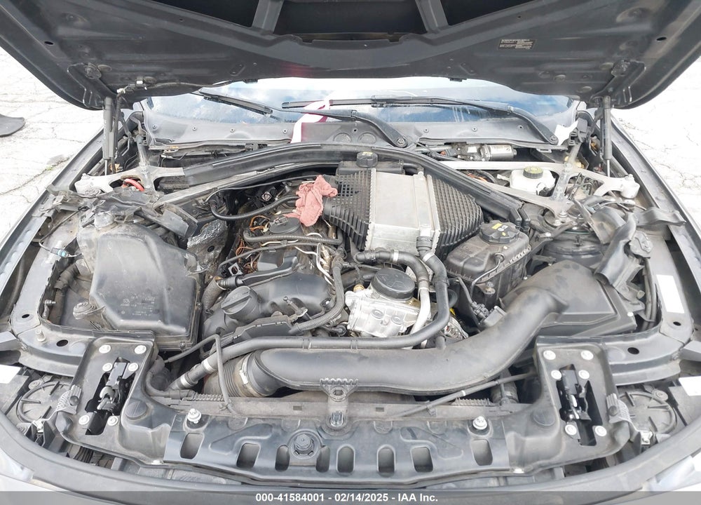 2015 BMW M4 VIN: WBS3R9C57FK331811