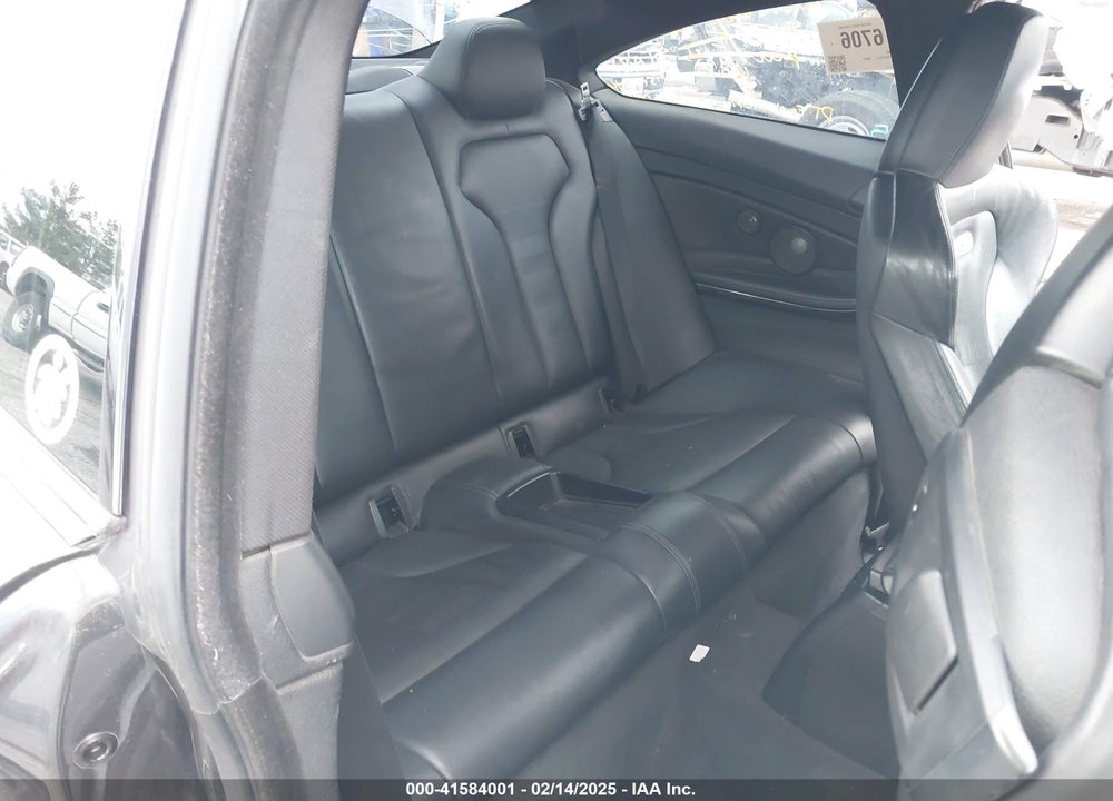 2015 BMW M4 VIN: WBS3R9C57FK331811