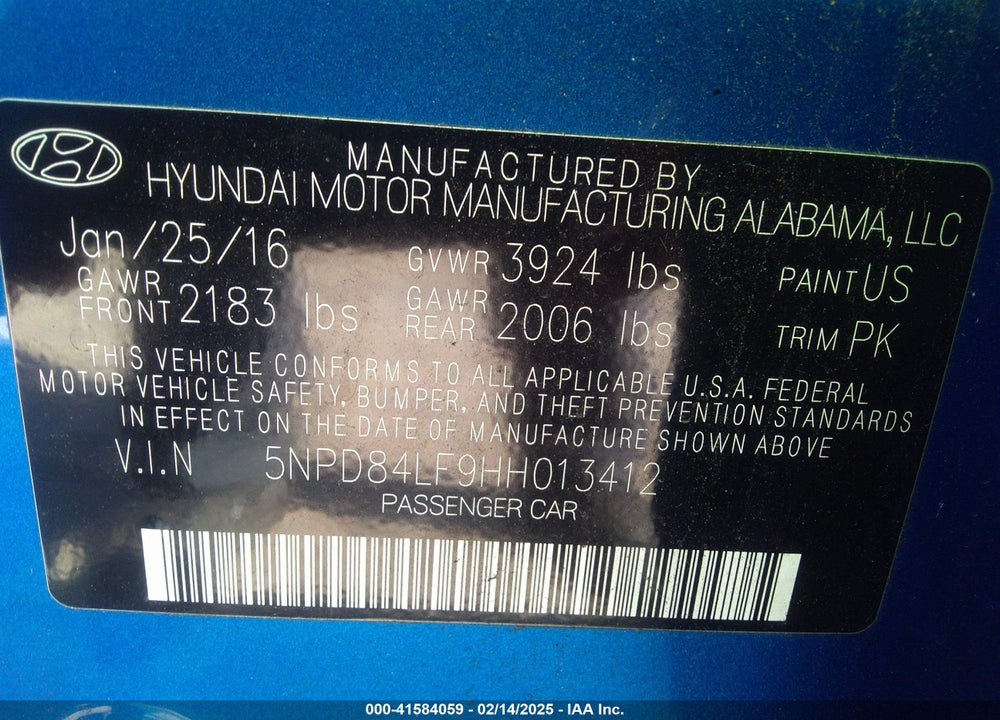 2017 HYUNDAI ELANTRA VIN: 5NPD84LF9HH013412