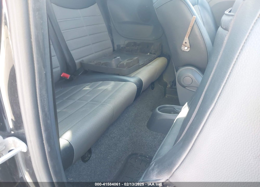 2013 FIAT 500 VIN: 3C3CFFBR0DT697631