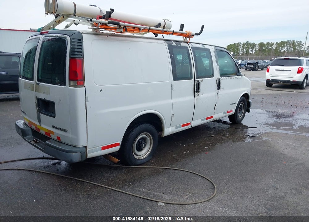 2000 CHEVROLET EXPRESS VIN: 1GCFG25W6Y1261816