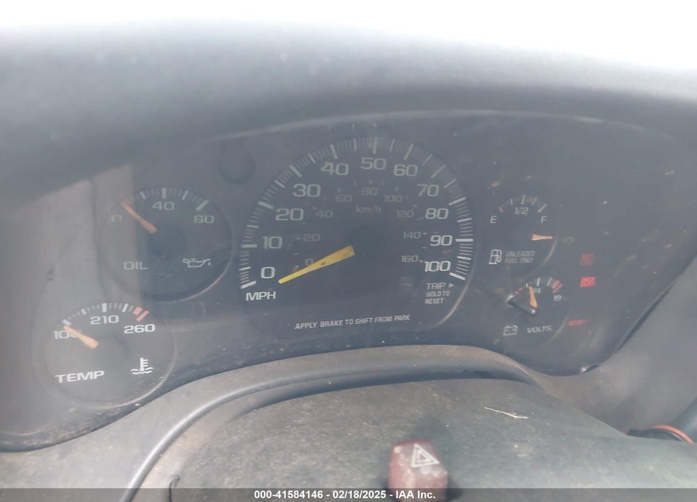 2000 CHEVROLET EXPRESS VIN: 1GCFG25W6Y1261816