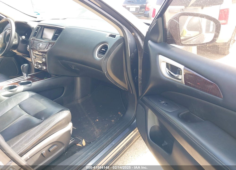 2013 NISSAN PATHFINDER VIN: 5N1AR2MN6DC627085