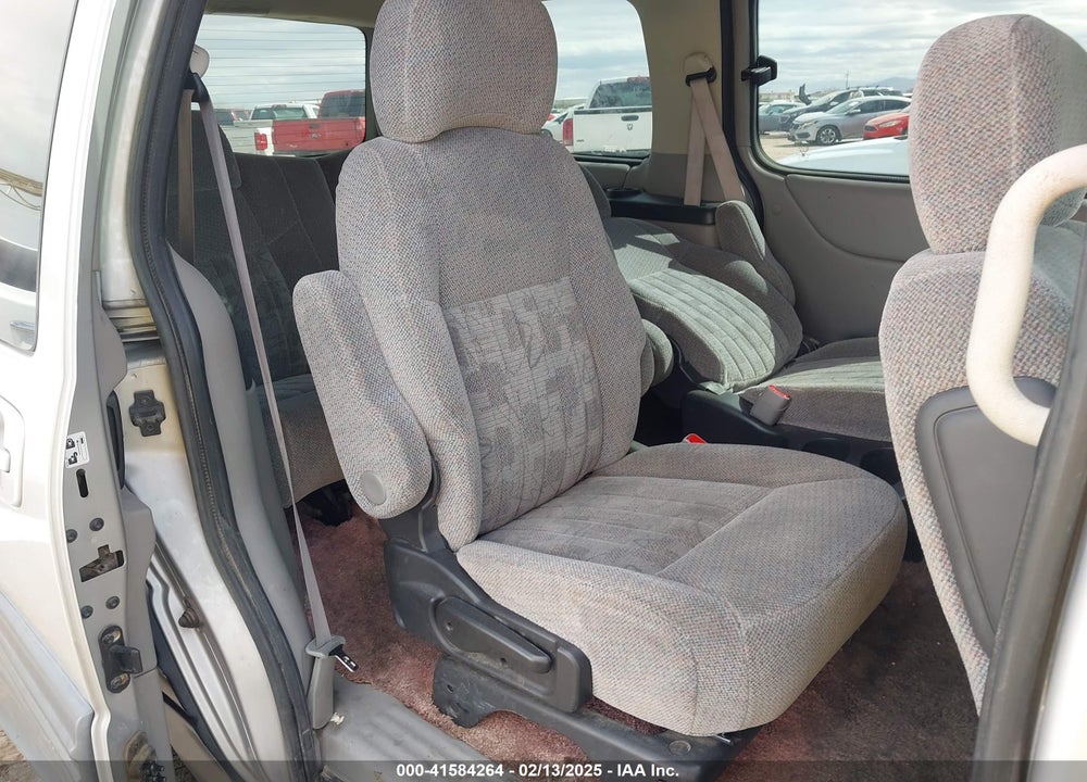 2004 PONTIAC MONTANA VIN: 1GMDX03E14D107346