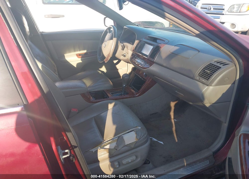 2005 TOYOTA CAMRY VIN: 4T1BF32KX5U084931