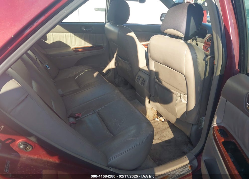 2005 TOYOTA CAMRY VIN: 4T1BF32KX5U084931