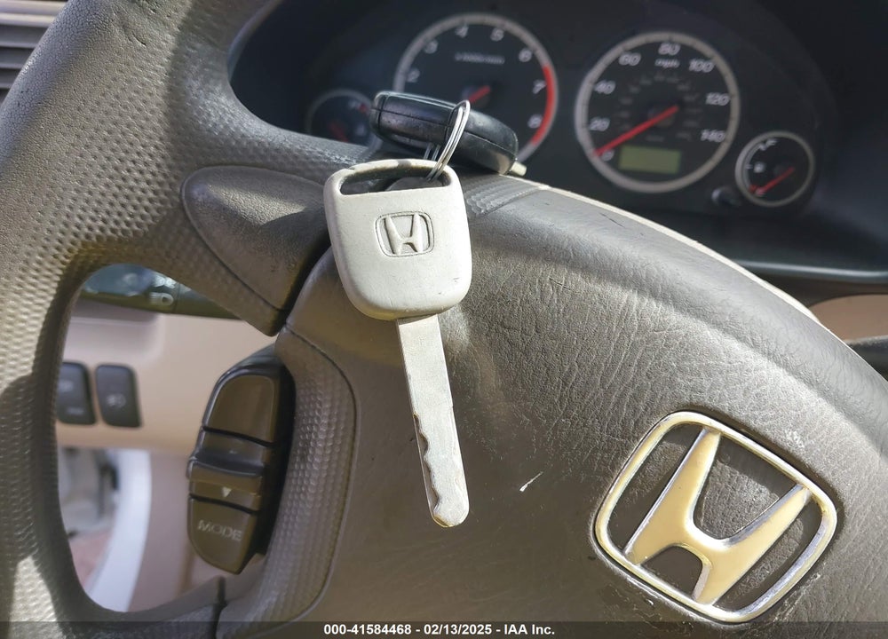 2005 HONDA CR-V EX VIN: JHLRD77855C019958