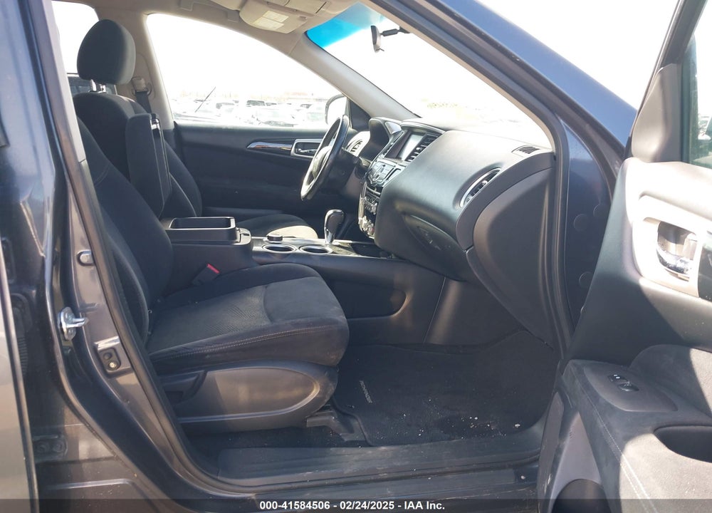 2013 NISSAN PATHFINDER VIN: 5N1AR2MM7DC629659