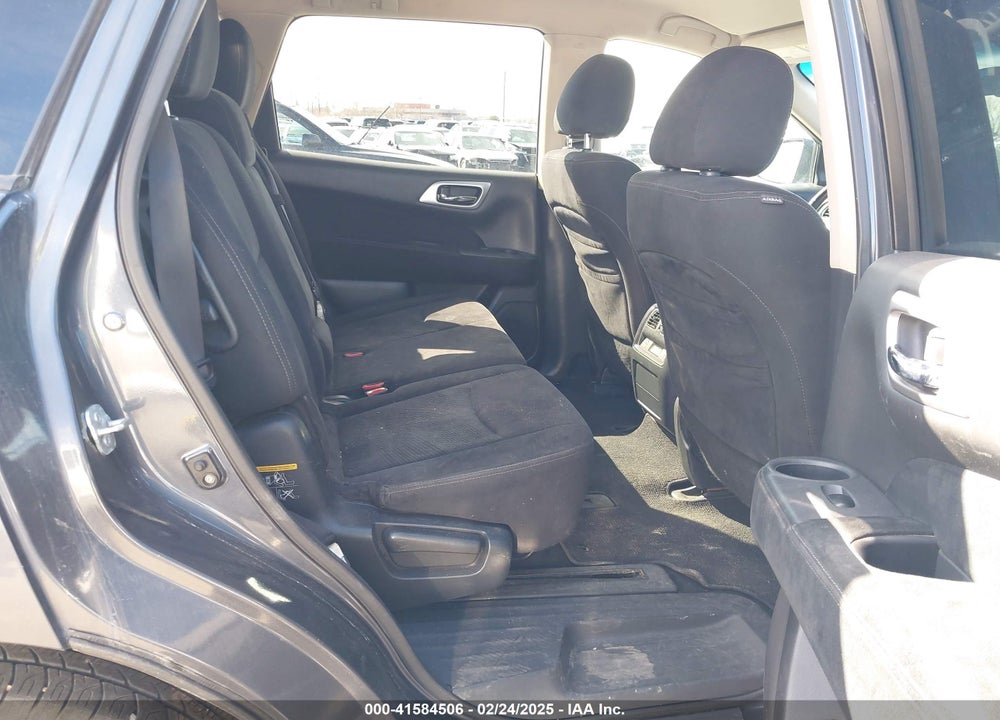 2013 NISSAN PATHFINDER VIN: 5N1AR2MM7DC629659