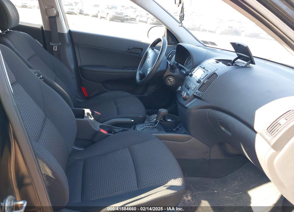 2012 HYUNDAI ELANTRA TOURING VIN: KMHDB8AE4CU135799
