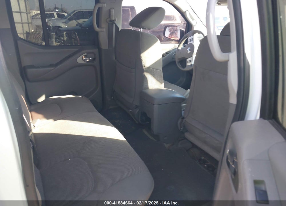 2016 NISSAN FRONTIER VIN: 1N6AD0ER6GN722020