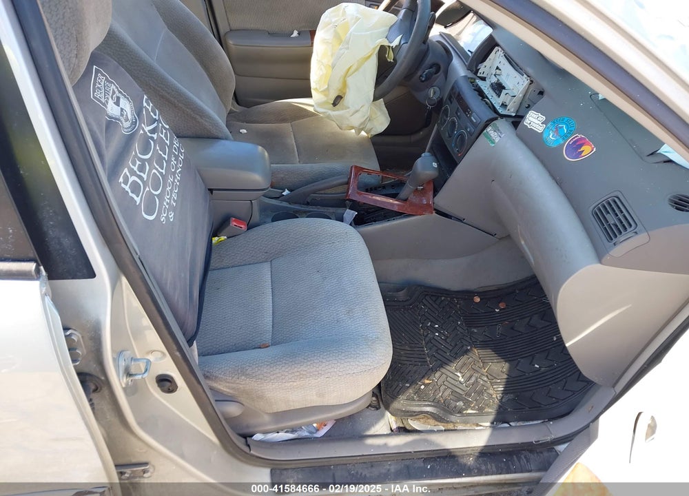 2003 TOYOTA COROLLA LE VIN: 2T1BR32E53C153749