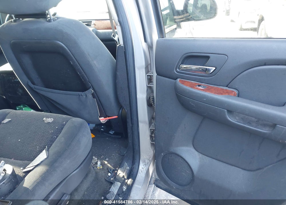 2008 CHEVROLET TAHOE LT VIN: 1GNFC13J68J115016