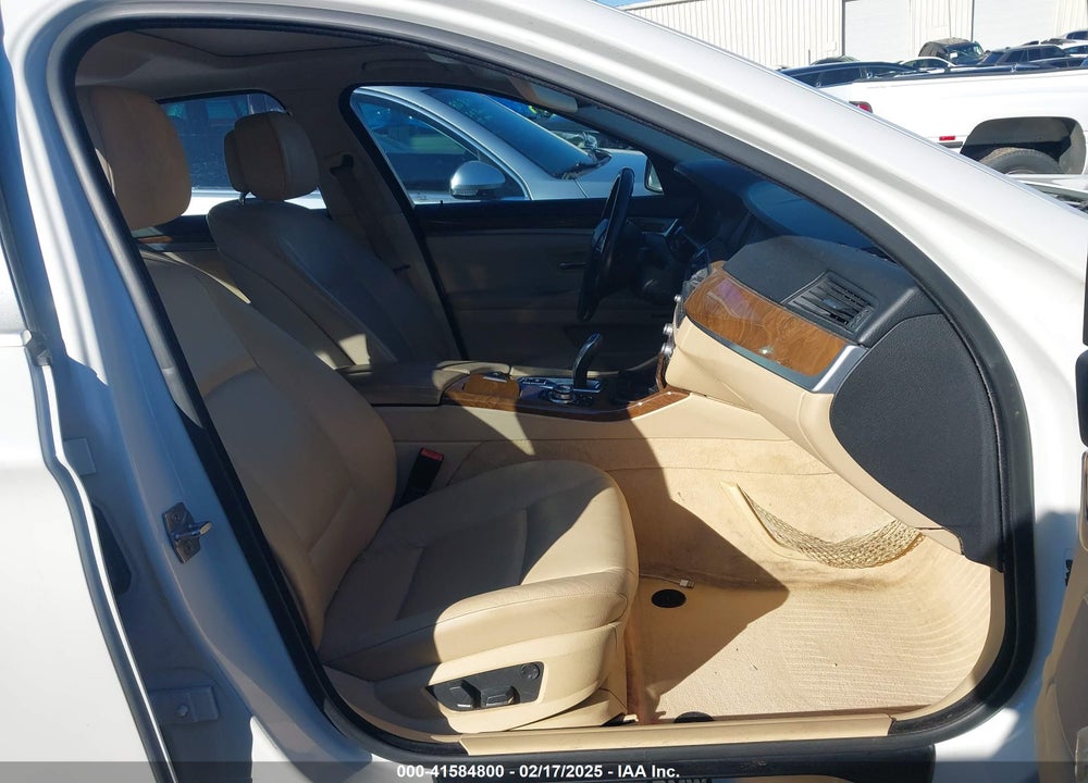 2011 BMW 528I VIN: WBAFR1C5XBDV76541