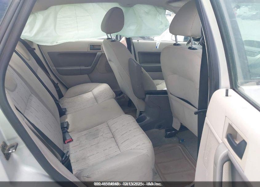 2008 FORD FOCUS SE/SES VIN: 1FAHP35N28W223448
