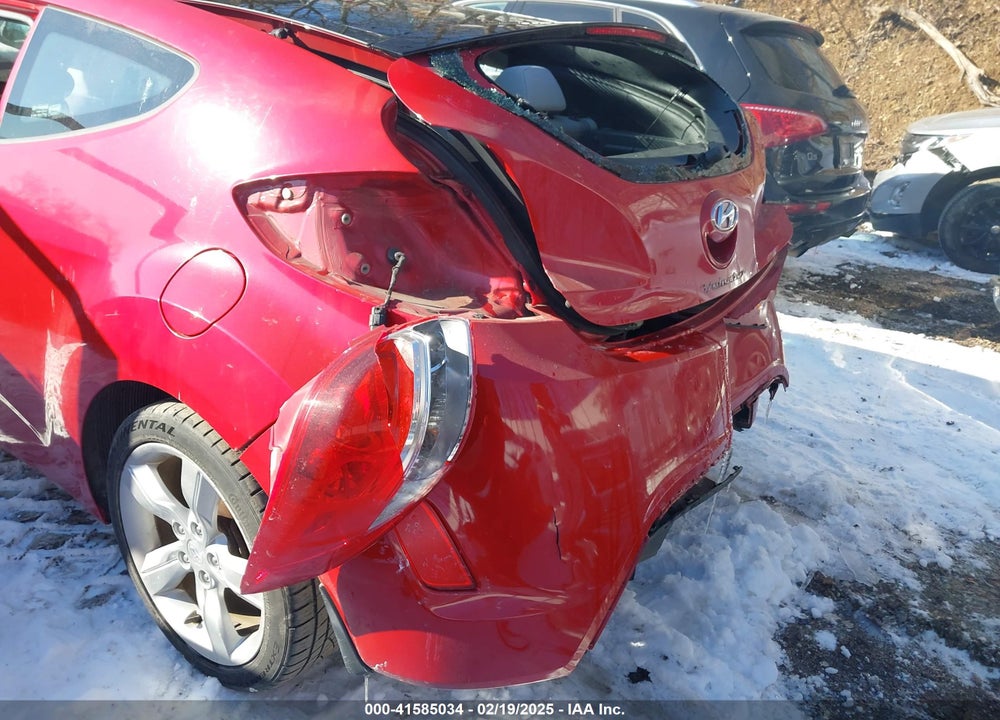 2013 HYUNDAI VELOSTER VIN: KMHTC6AD9DU093541