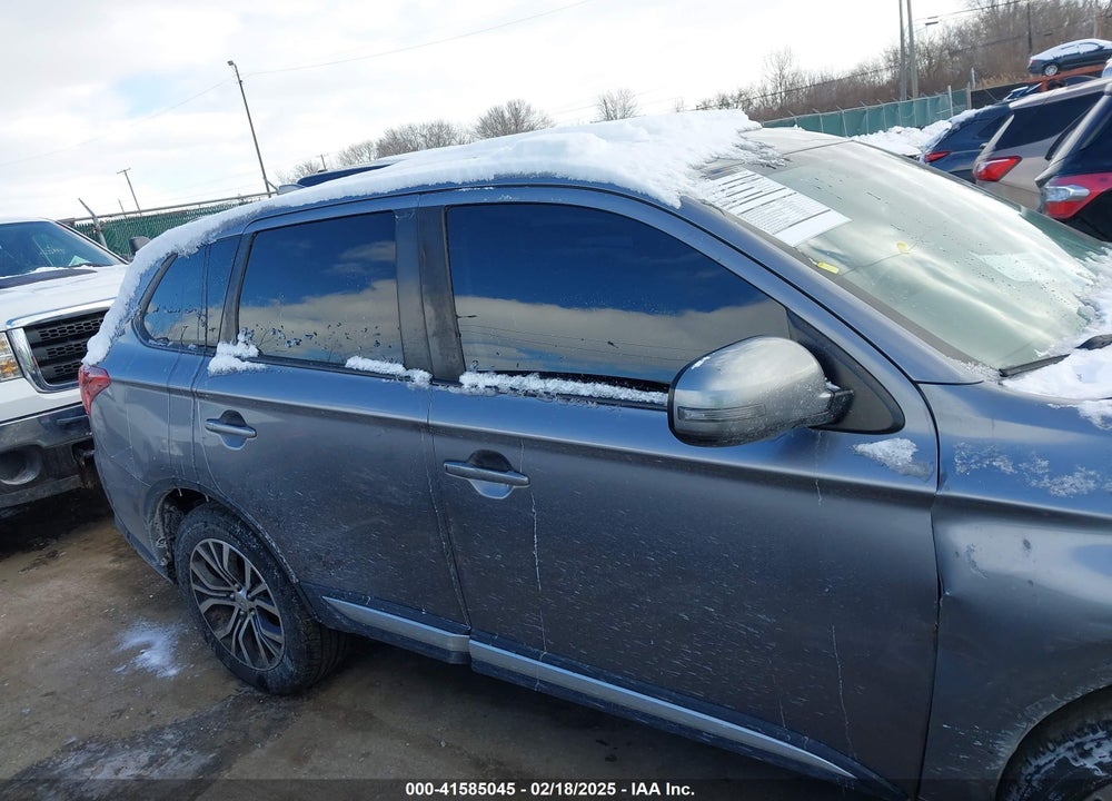2018 MITSUBISHI OUTLANDER SE VIN: JA4AD3A3XJJ002119
