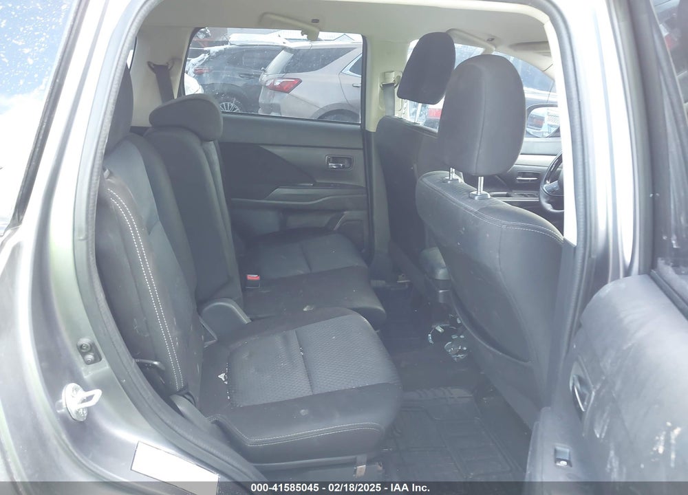 2018 MITSUBISHI OUTLANDER SE VIN: JA4AD3A3XJJ002119