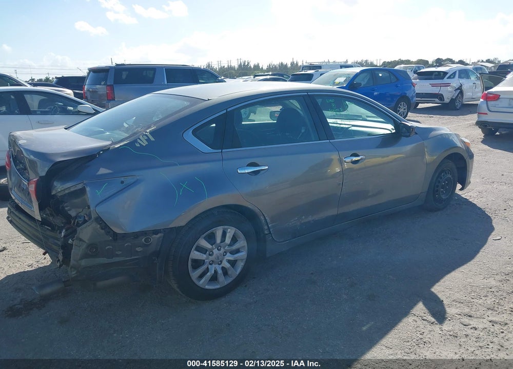 2017 NISSAN ALTIMA VIN: 1N4AL3AP9HN352765