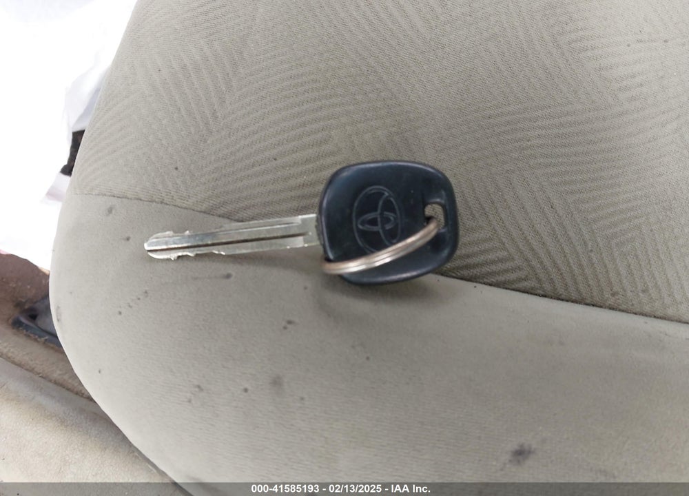 2007 TOYOTA CAMRY XLE VIN: 4T1BE46K57U716417