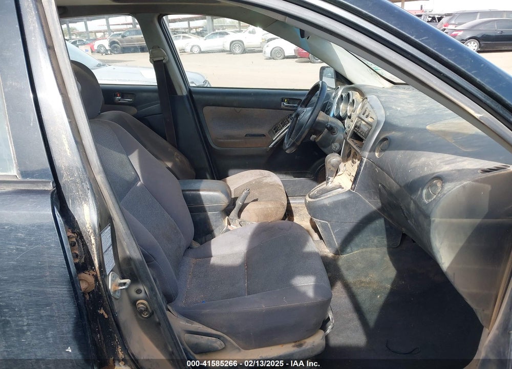 2003 TOYOTA MATRIX VIN: 2T1LR38E93C103027