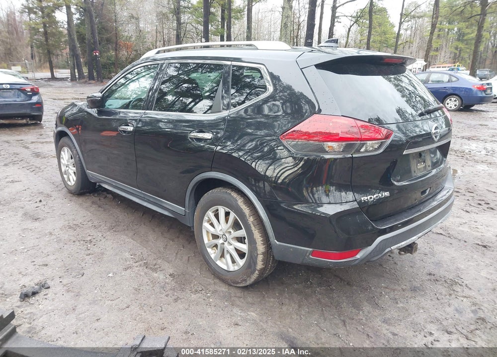 2018 NISSAN ROGUE VIN: KNMAT2MT4JP535885