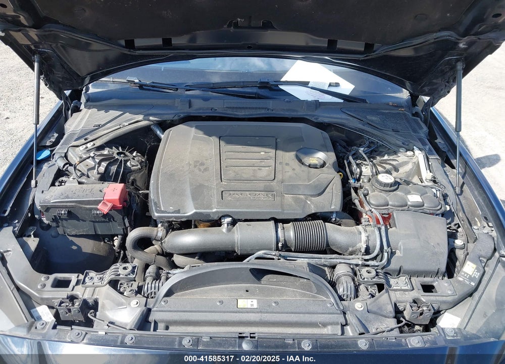 2019 JAGUAR XE 25T VIN: SAJAR4FX2KCP52632