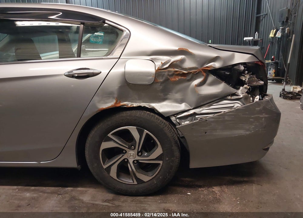 2017 HONDA ACCORD VIN: 1HGCR2F33HA308867