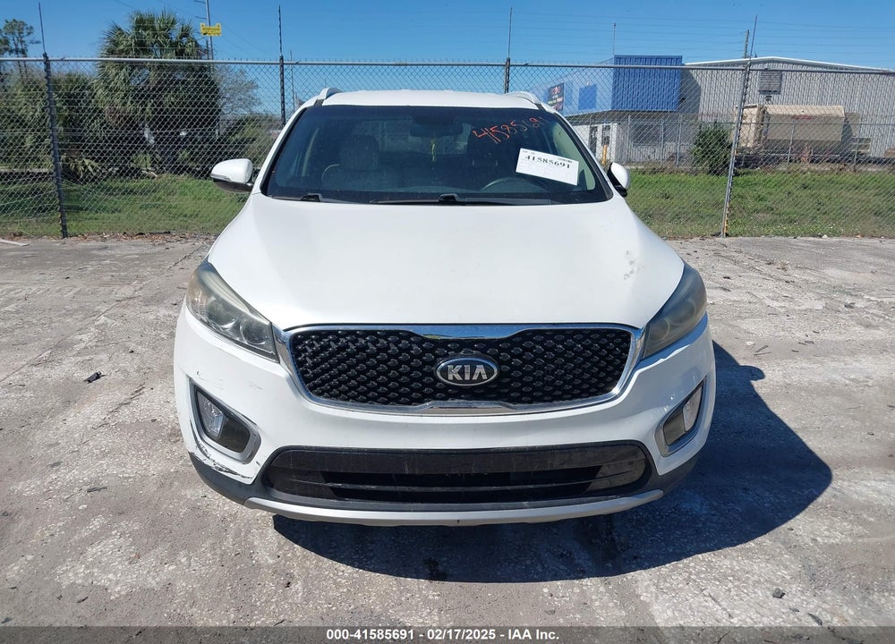 2017 KIA SORENTO 2.0T EX VIN: 5XYPH4A12HG274408