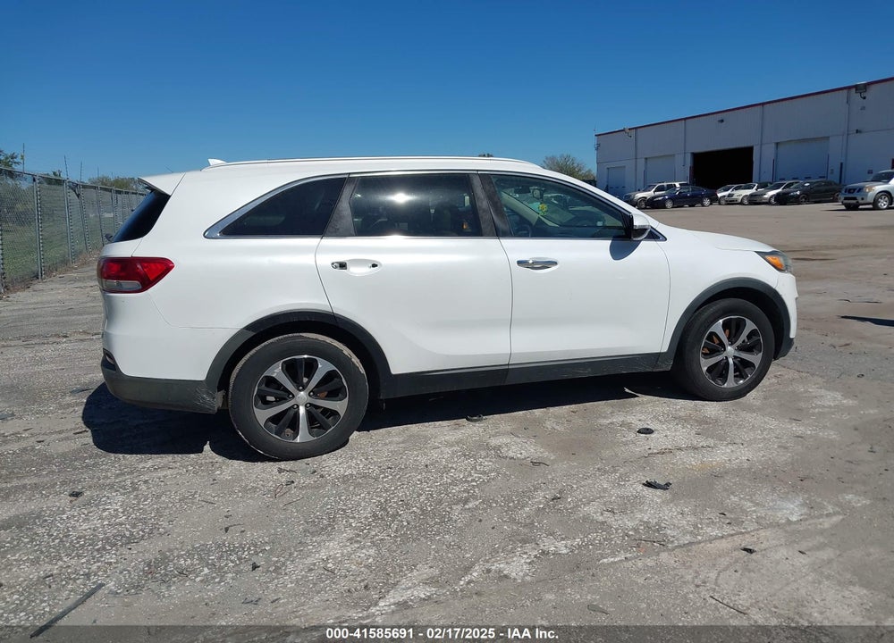 2017 KIA SORENTO 2.0T EX VIN: 5XYPH4A12HG274408