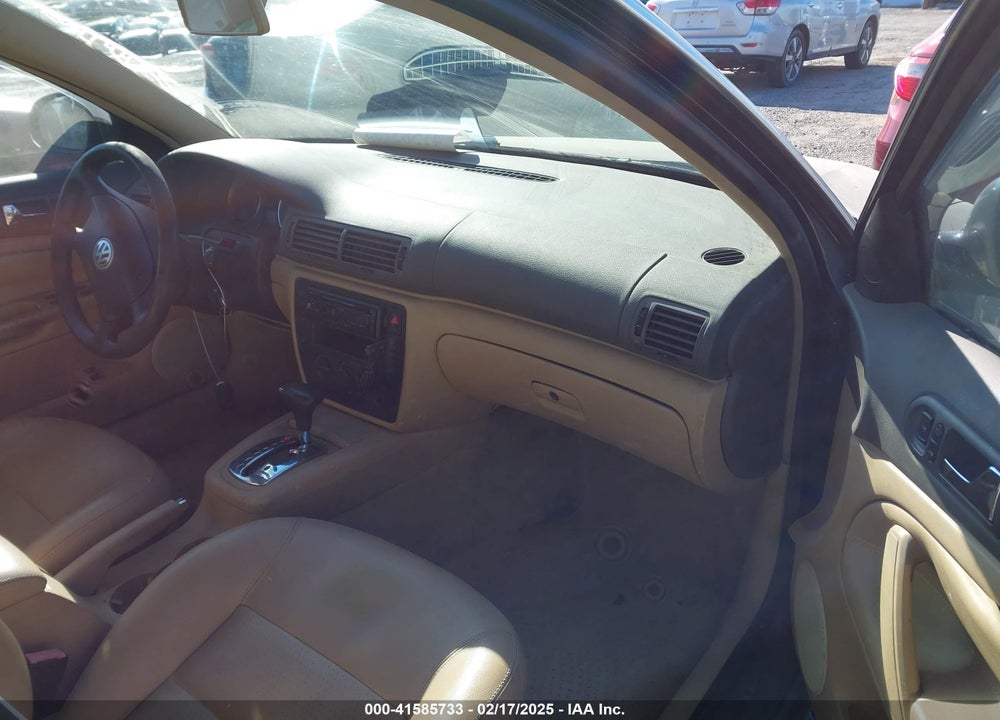 2005 VOLKSWAGEN PASSAT GLS TDI VIN: WVWCE63BX5E144650