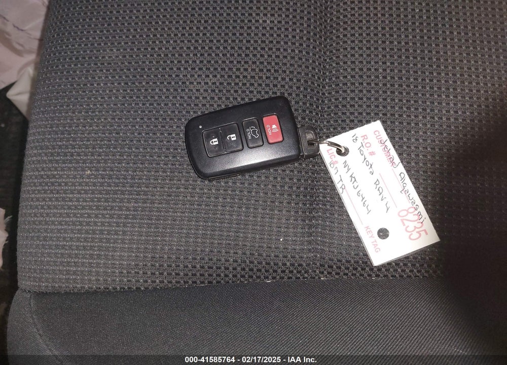 2018 TOYOTA RAV4 HV LE PLUS/XLE VIN: JTMRJREV9JD252384